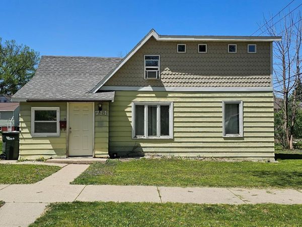 714 S Oak Street , Fergus Falls, MN 56537
