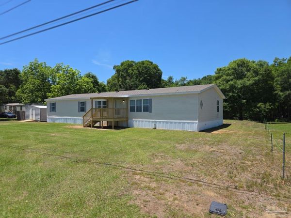 5135 Bent Tree Rd, Milton, FL 32583