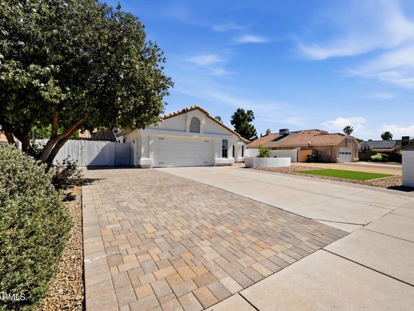 5716 E ESTRID Avenue, Scottsdale, AZ 85254