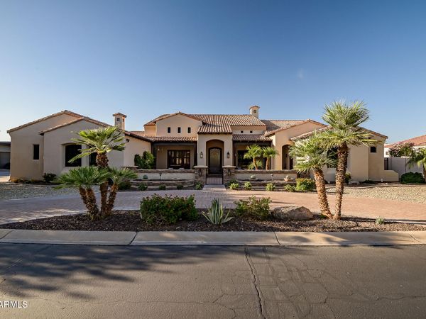 2914 E PORTOLA VALLEY Drive, Gilbert, AZ 85297