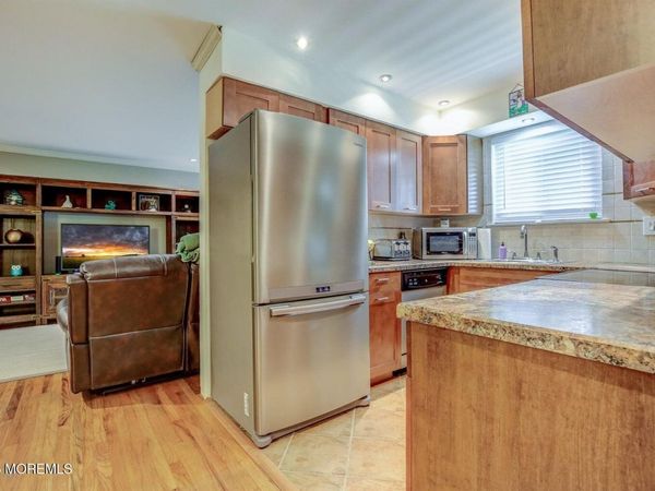 3 Wharfside Drive, Monmouth Beach, NJ 07750