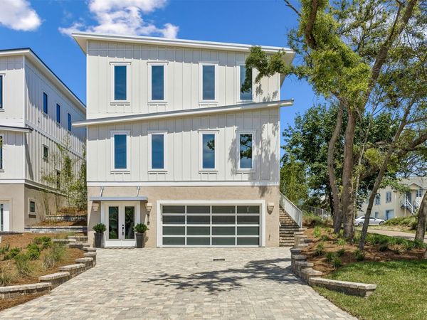 2696 1ST Avenue , Fernandina Beach, FL 32034