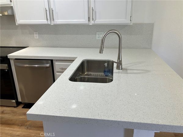 2366 Adirondack Row , Unit 6, San Diego, CA 92139