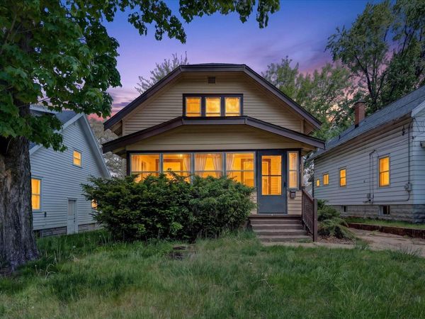 335 Dickinson Street SW, Grand Rapids, MI 49507