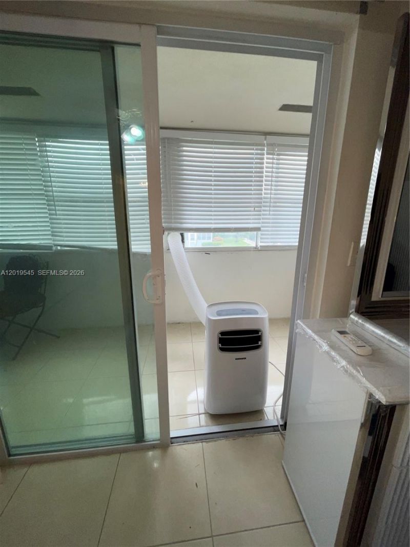 12 Dorchester A , Unit 12, West Palm Beach, FL 33417 Photo