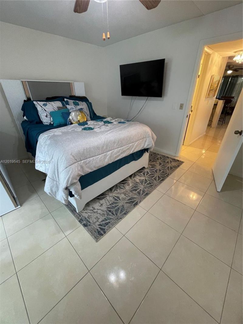 12 Dorchester A , Unit 12, West Palm Beach, FL 33417 Photo