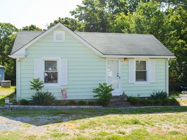 1010 Lynch Mill Road, Altavista, VA 24517