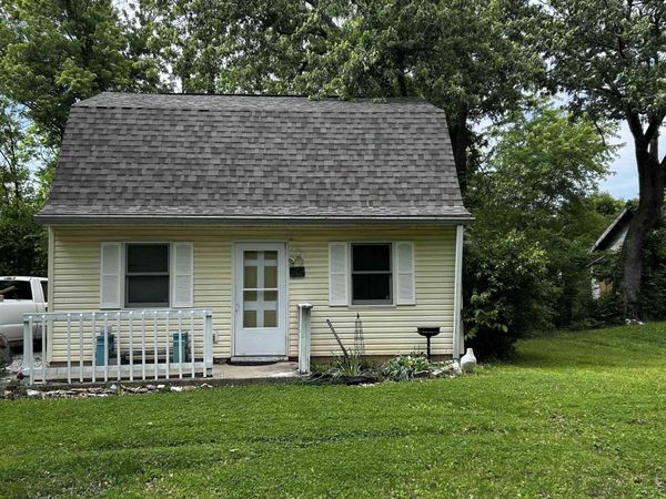 1102 W 10th Street, Bloomington, IN 47404