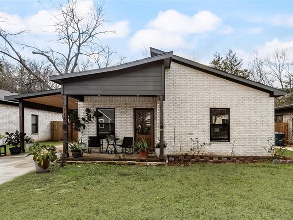 718 E Crawford Street, Denison, TX 75021