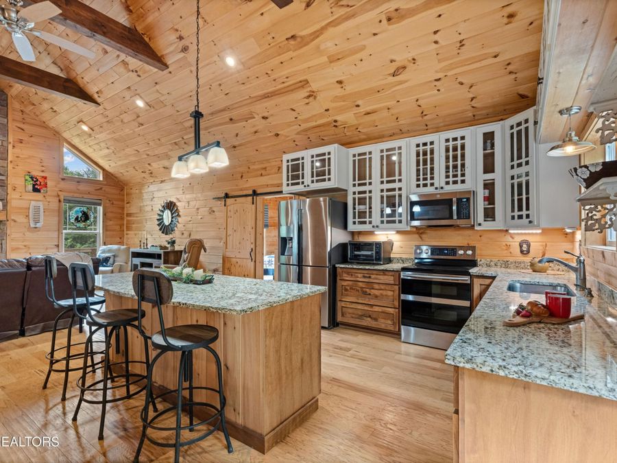 Property Image 16