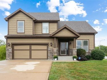 7920 NE 105th Street, Kansas City, MO 64157
