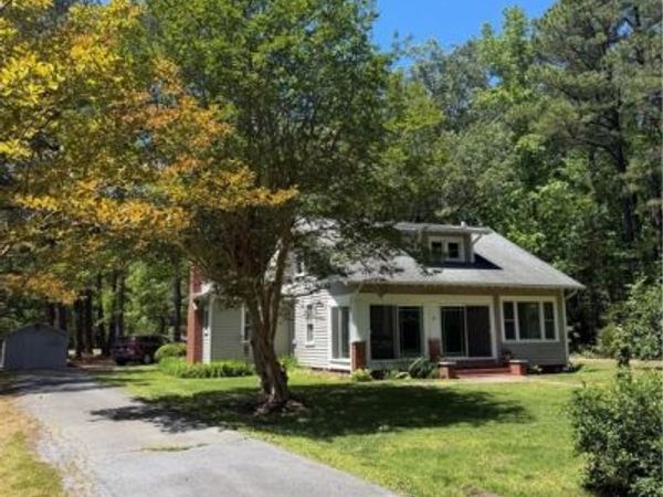 554 Knight Wood Road, Diggs, VA 23109