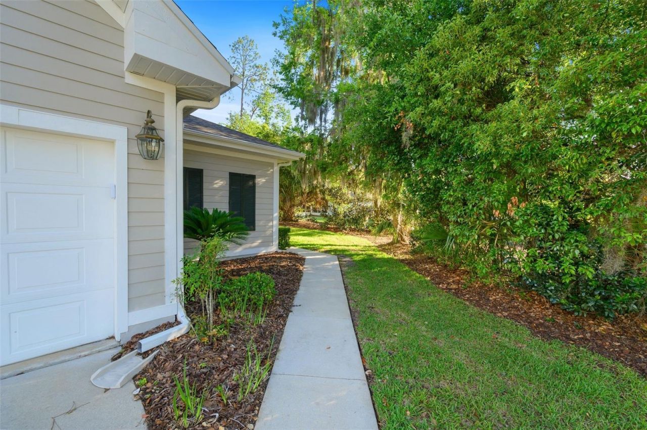 12837 NW 12th Road , Newberry, FL 32669 Photo