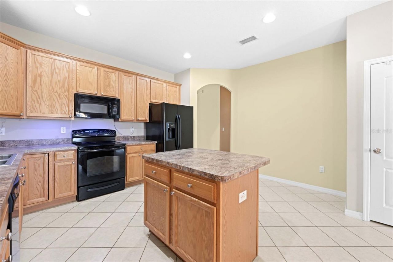 699 Winthrop Drive, Spring Hill, FL 34609 Photo