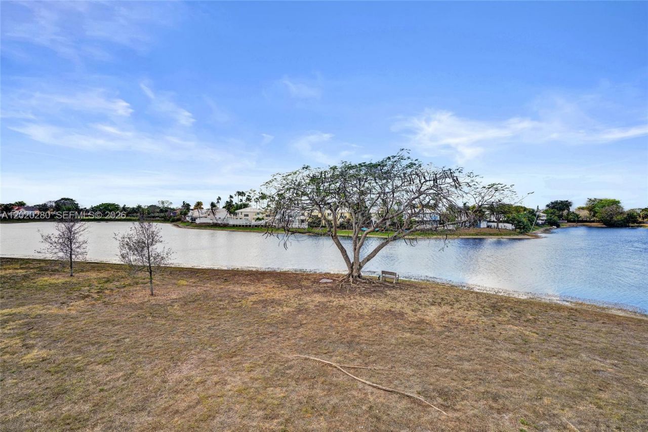 15292 SW 46th Ln Br , Unit 64, Miami, FL 33185 Photo