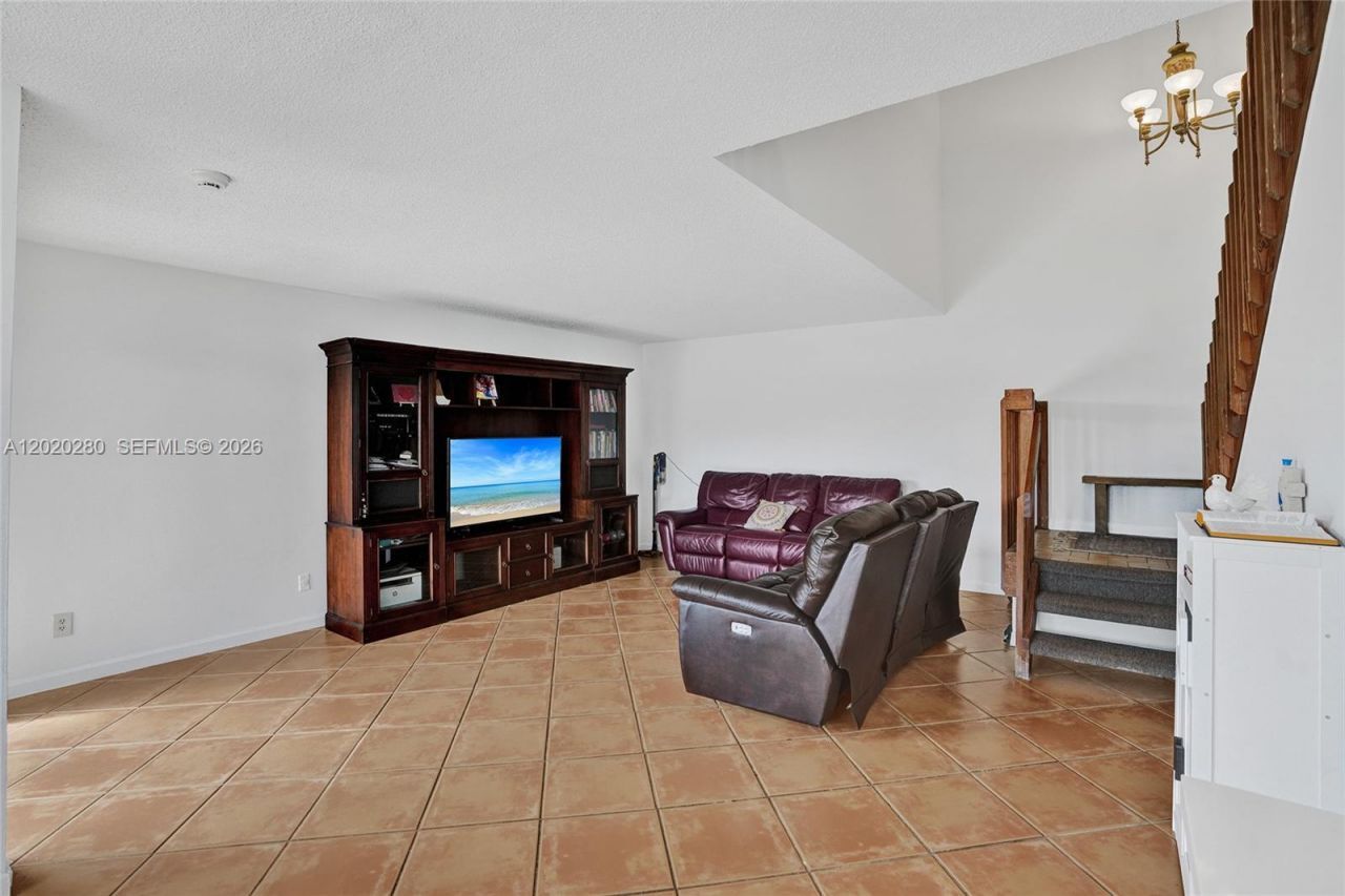 15292 SW 46th Ln Br , Unit 64, Miami, FL 33185 Photo