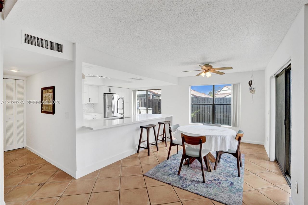 15292 SW 46th Ln Br , Unit 64, Miami, FL 33185 Photo