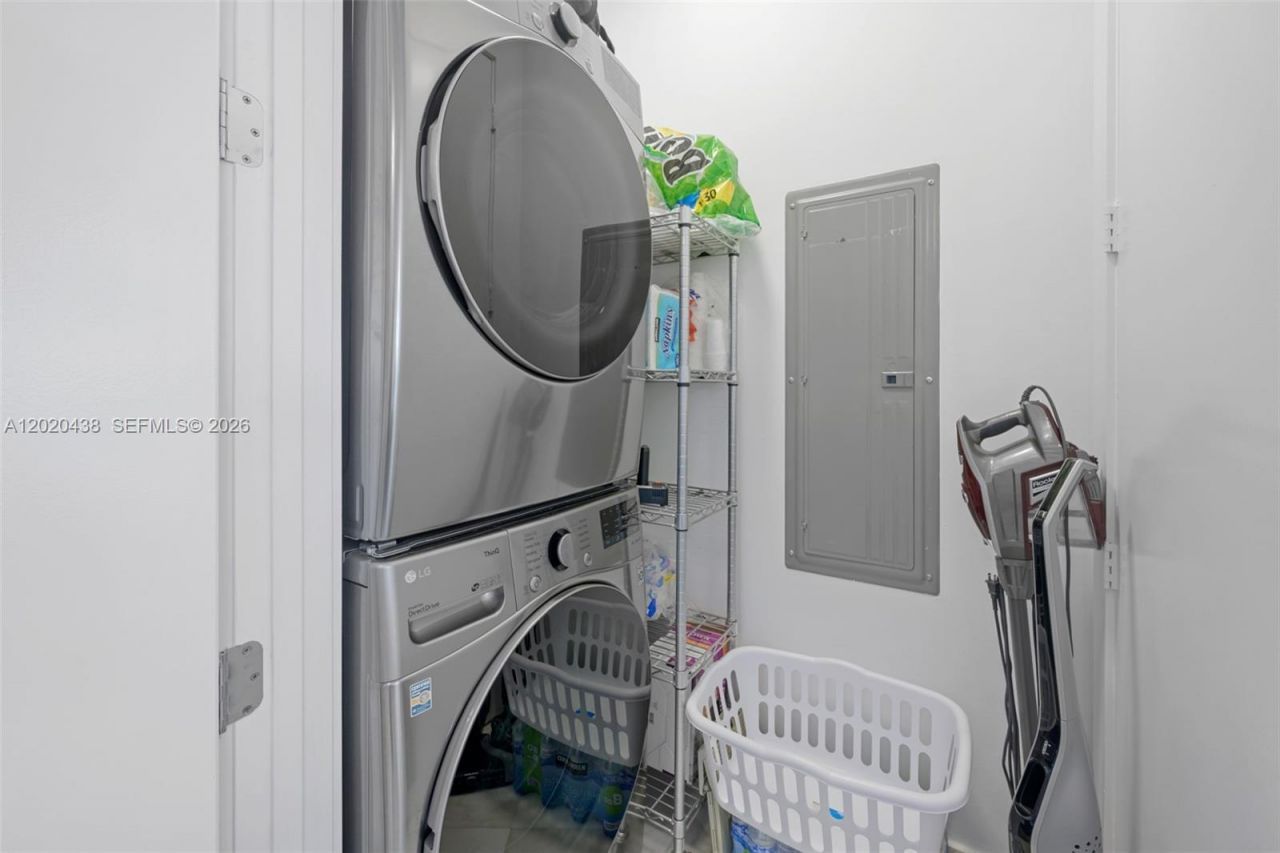 15901 Collins Ave , Unit 4103, Sunny Isles Beach, FL 33160 Photo