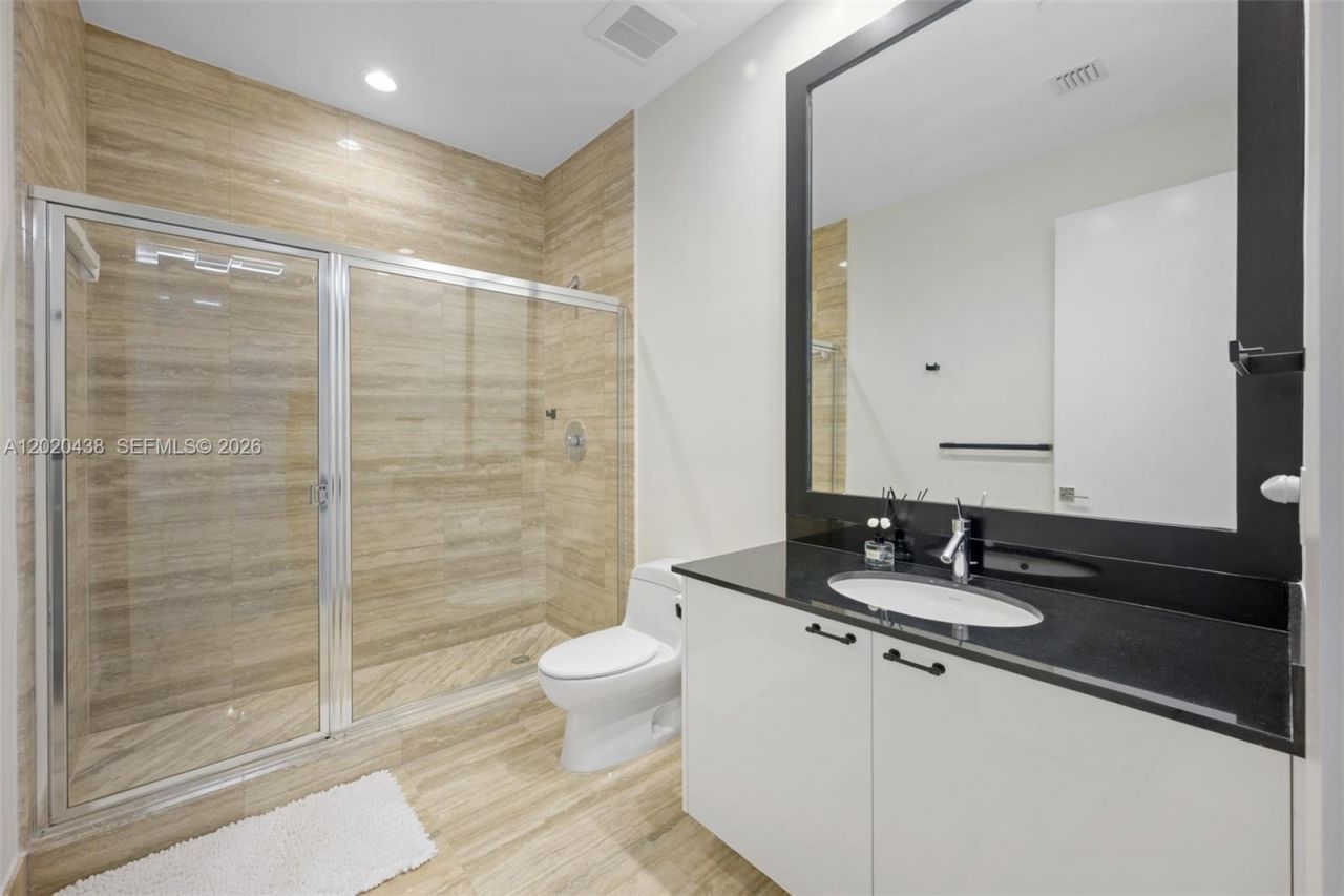 15901 Collins Ave , Unit 4103, Sunny Isles Beach, FL 33160 Photo