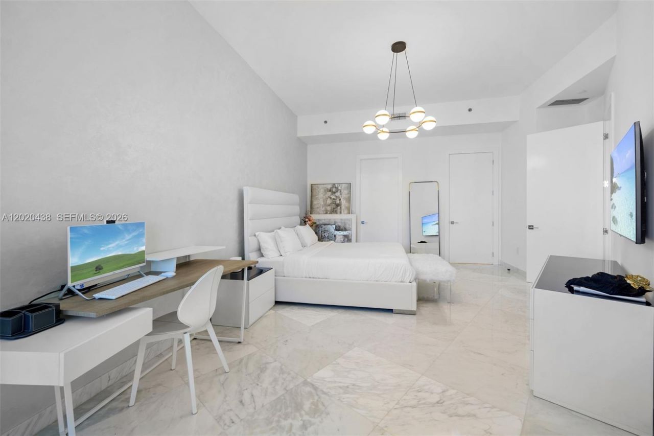15901 Collins Ave , Unit 4103, Sunny Isles Beach, FL 33160 Photo
