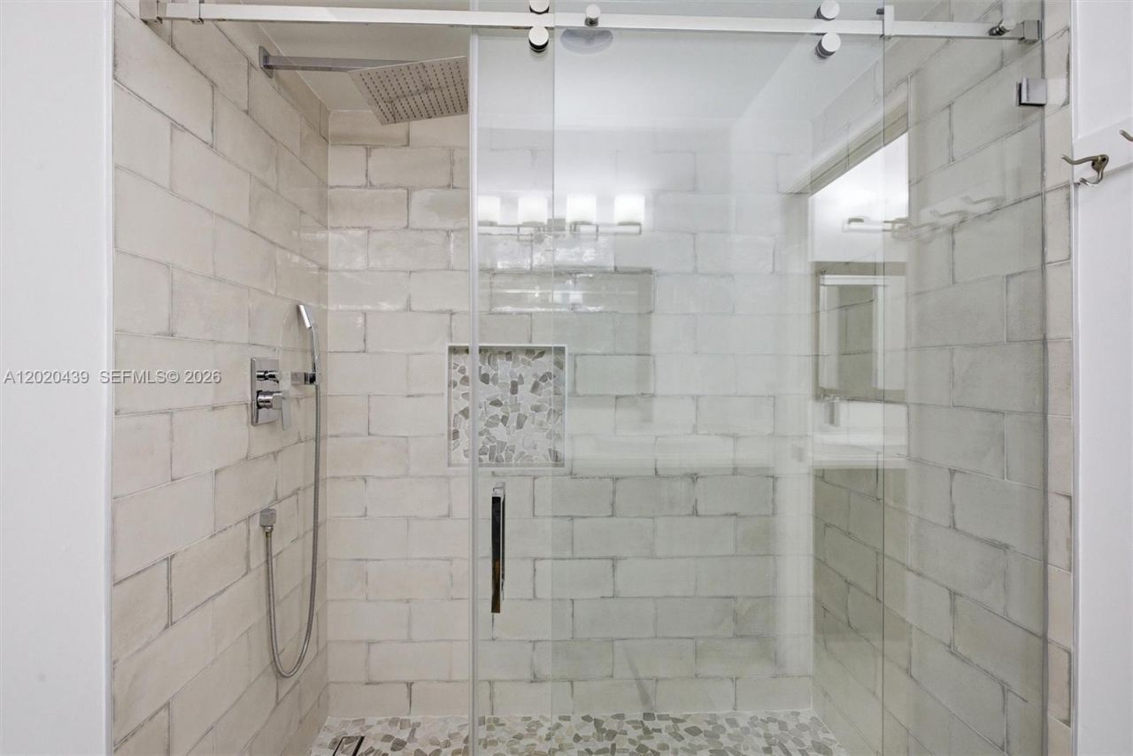 8555 Ardoch Rd , Miami Lakes, FL 33016 Photo