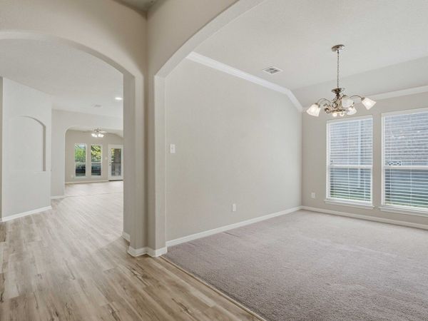 6069 Covers Cv, Schertz, TX 78108