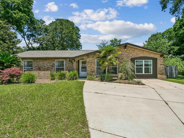 3640 Mclean Ave, Pensacola, FL 32514