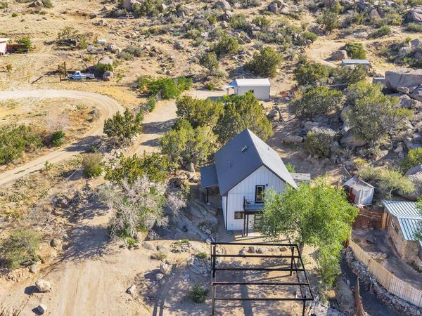 85 Nm 333 NE, Albuquerque, NM 87123