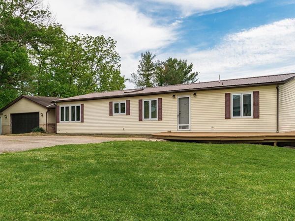 9393 Gaysport Hill Road , Blue Rock, OH 43720