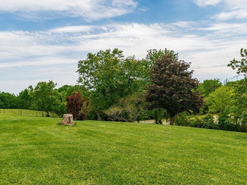 9393 Gaysport Hill Road , Blue Rock, OH 43720 Photo 12