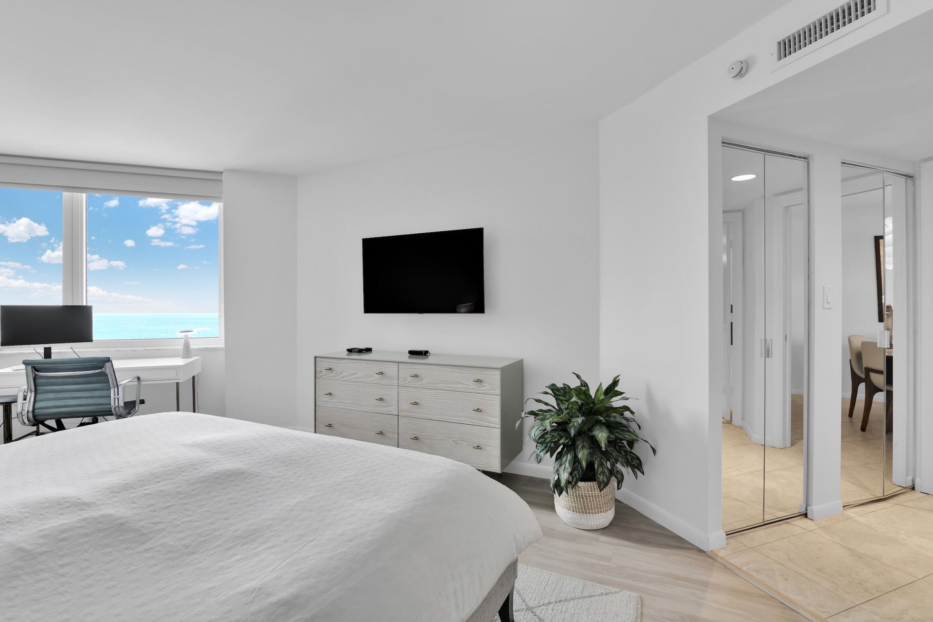 500 S Ocean Boulevard, Unit 2203, Boca Raton, FL 33432 Photo