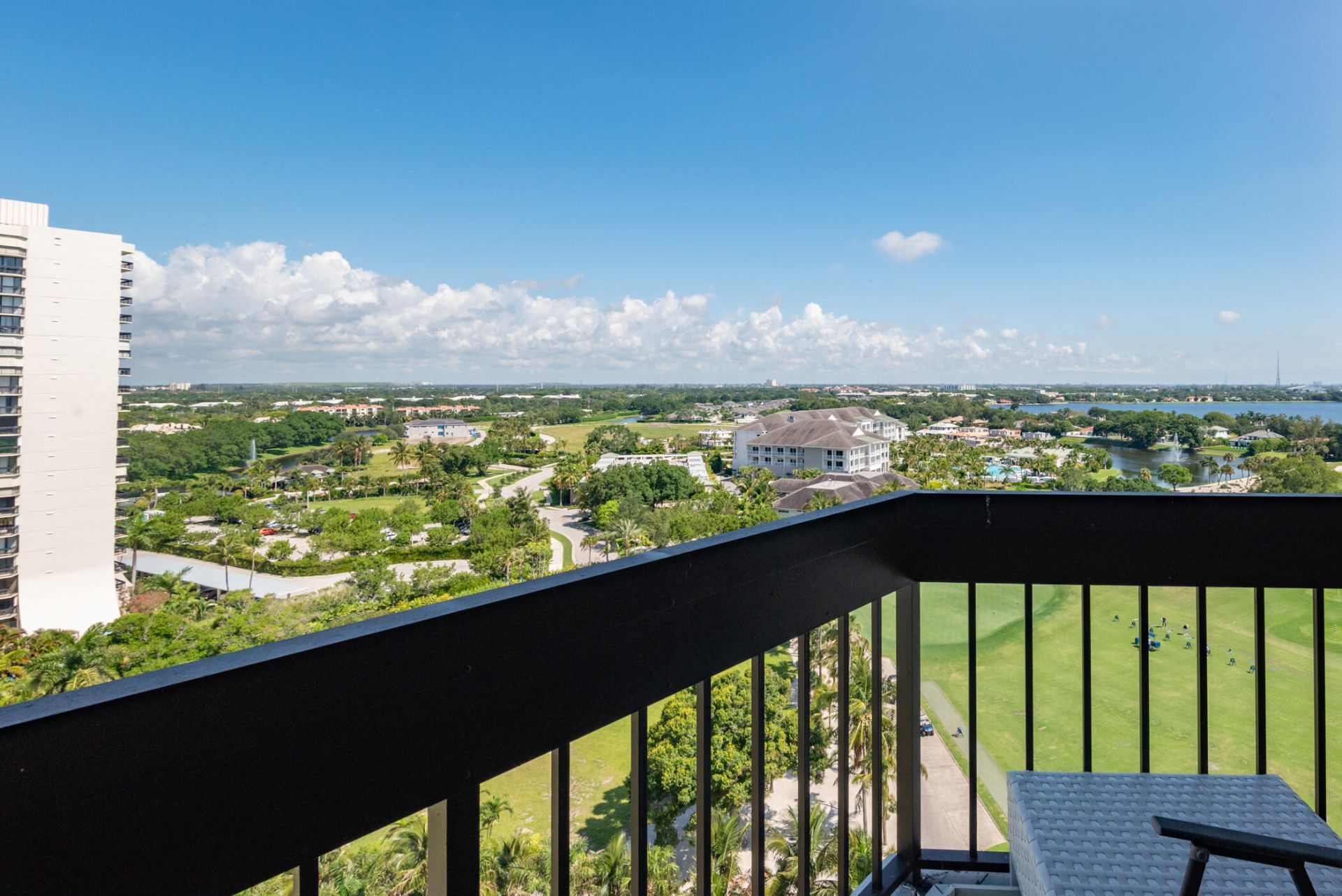 2000 Presidential Way, Unit 1401, West Palm Beach, FL 33401 Photo