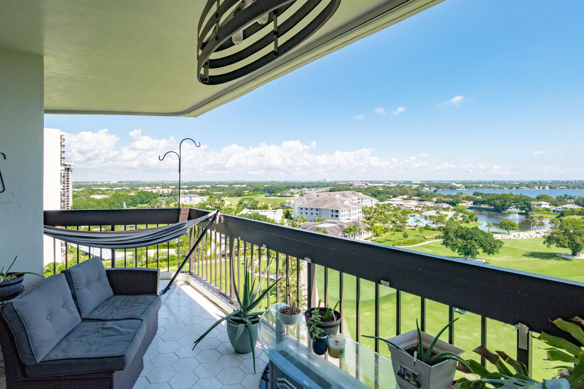 2000 Presidential Way, Unit 1401, West Palm Beach, FL 33401 Photo