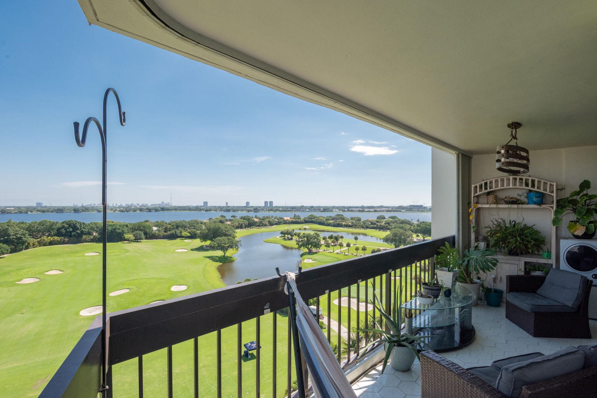 2000 Presidential Way, Unit 1401, West Palm Beach, FL 33401 Photo