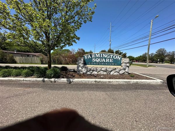 32005 W 12 MILE Road, Farmington Hills, MI 48334