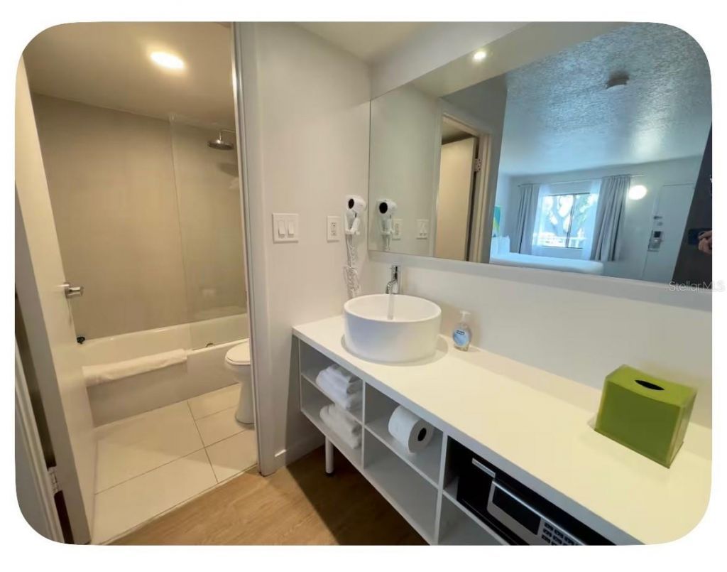 5367 W Irlo Bronson Memorial Highway , Unit 1-206, Kissimmee, FL 34746 Photo