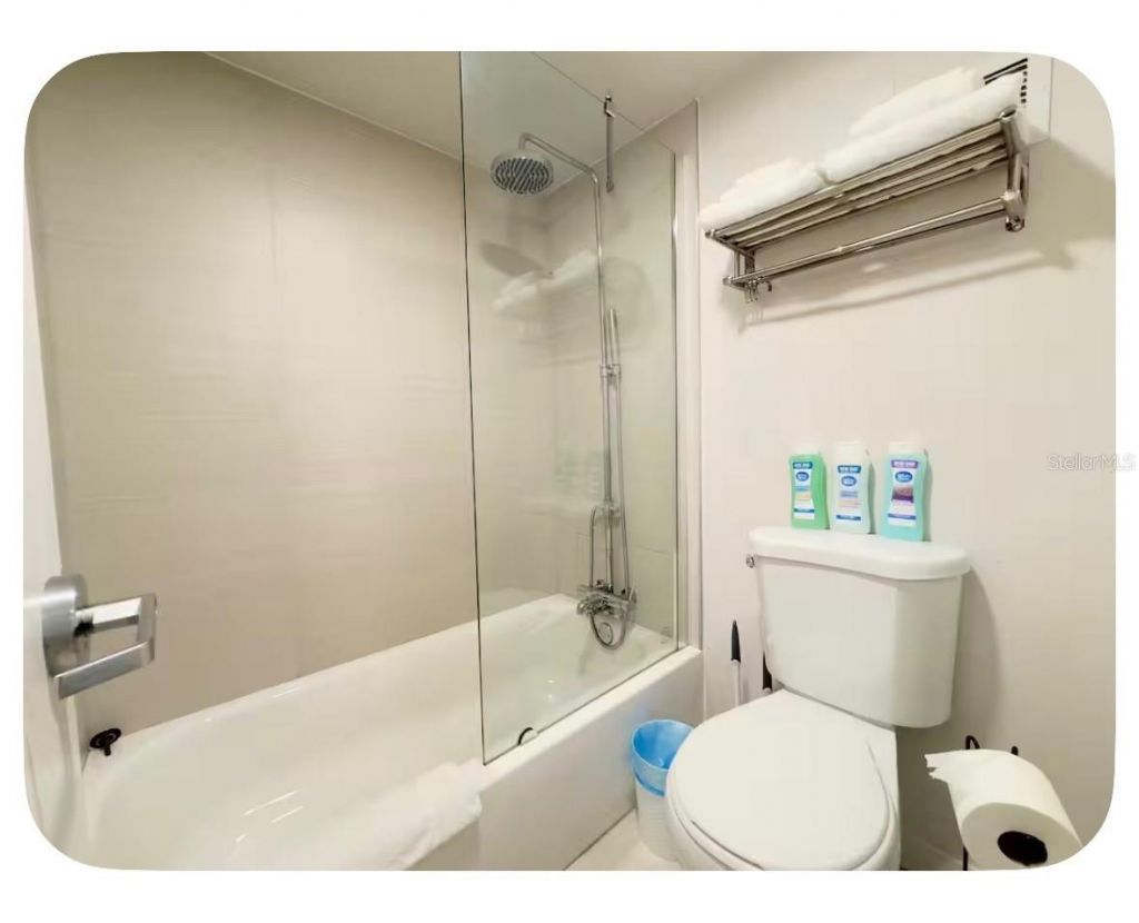 5367 W Irlo Bronson Memorial Highway , Unit 1-206, Kissimmee, FL 34746 Photo