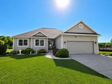 3388 S Coulter Creek Drive, LaPorte, IN 46350