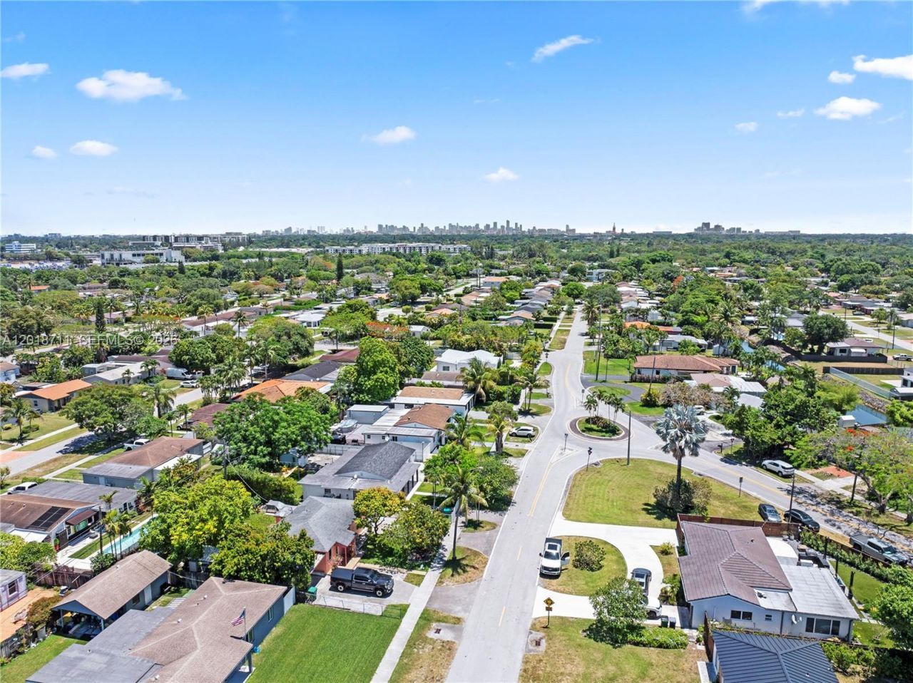 7515 SW 32nd St , Miami, FL 33155 Photo