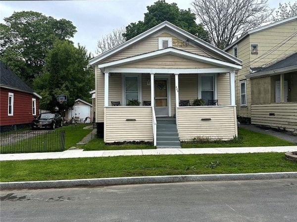 229 Hier Avenue , Syracuse, NY 13203