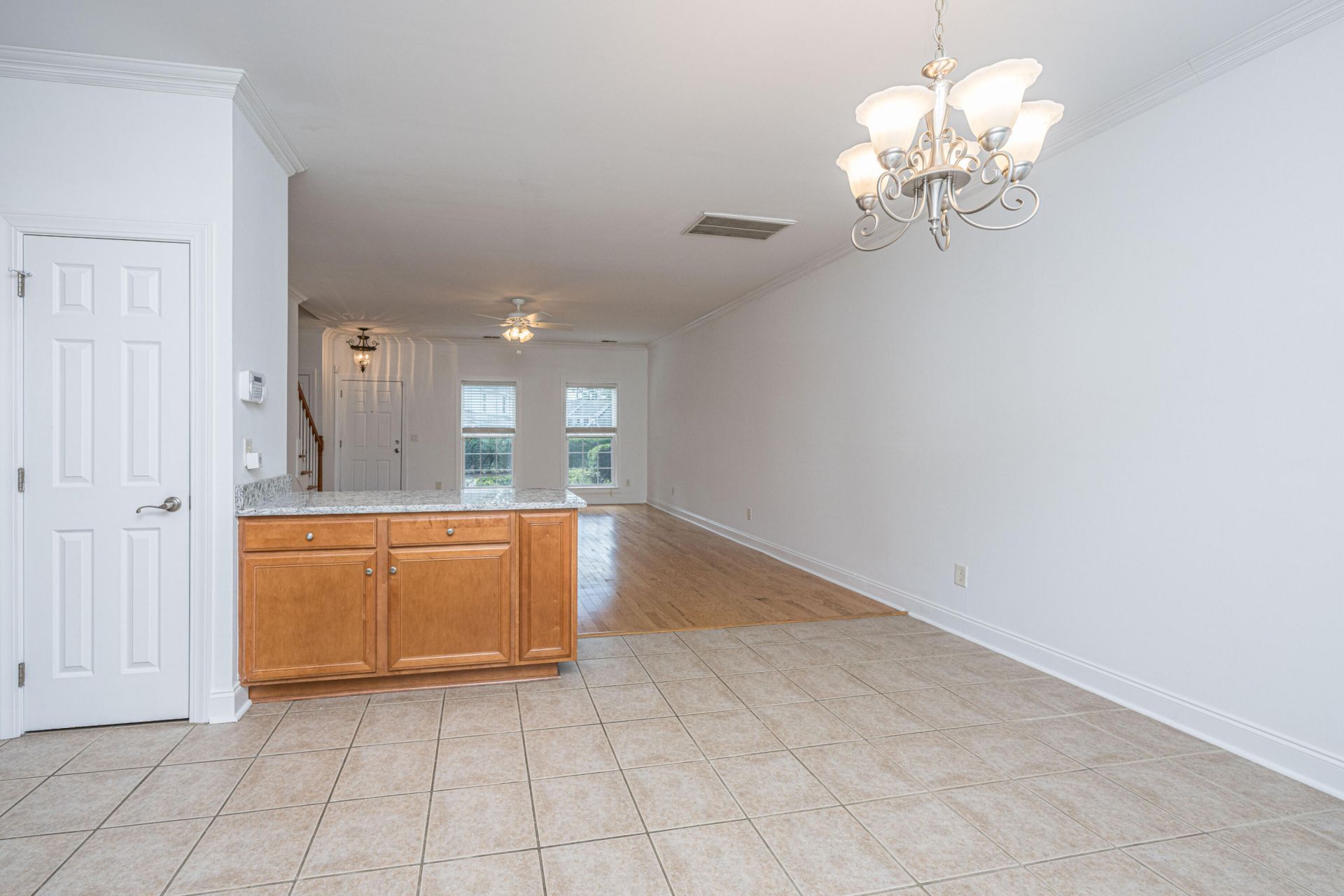 104 Venezia Court Photo 16