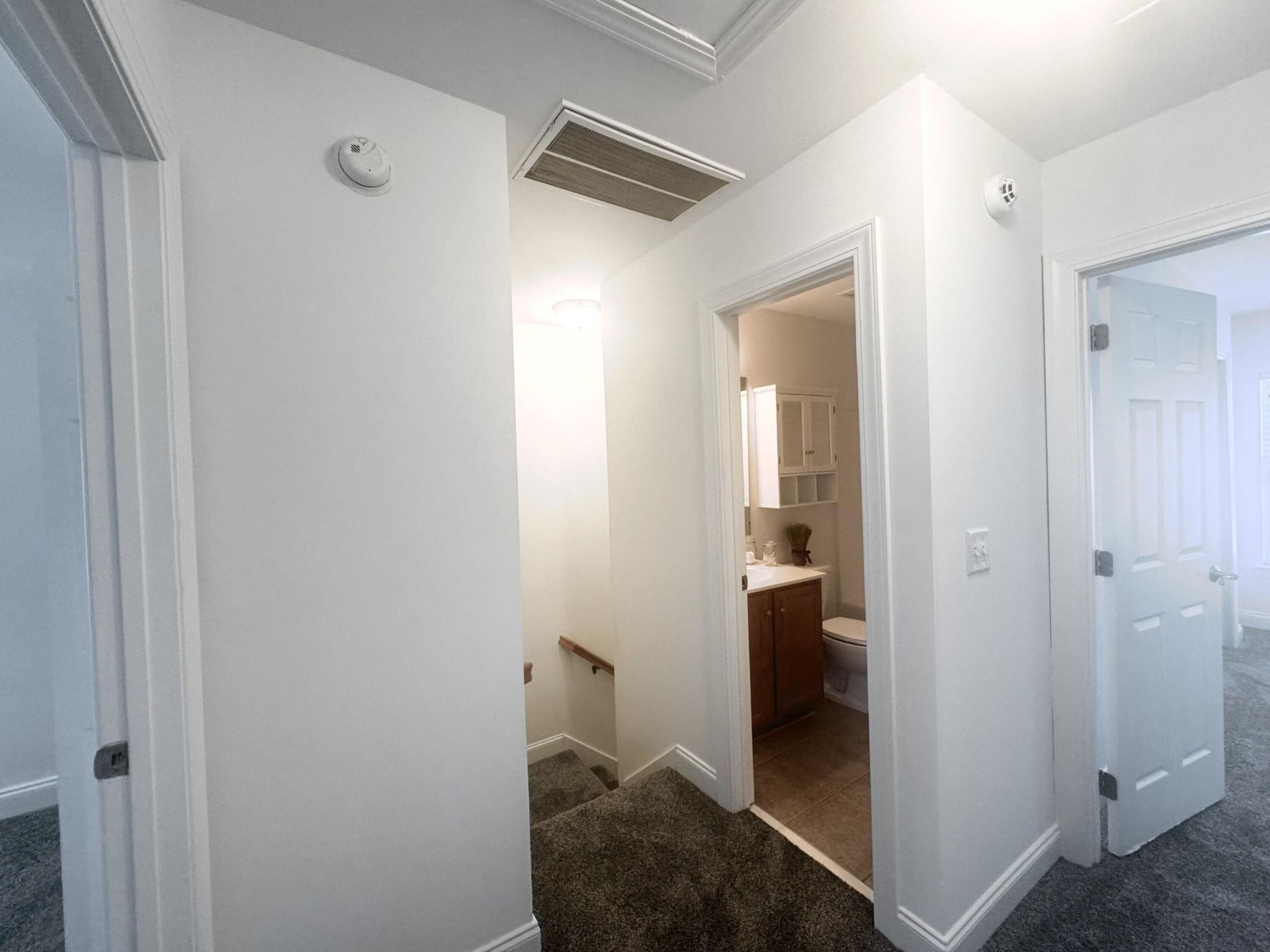 104 Venezia Court Photo 26