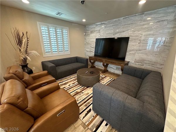 11402 Newton Commons Drive , Unit 101, Las Vegas, NV 89135