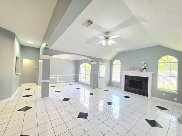 13618 Sablegrove Lane, Houston, TX 77014