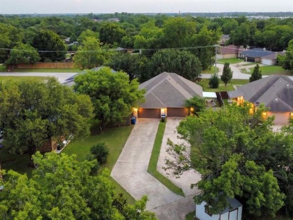 1995 Castle Drive , Garland, TX 75040