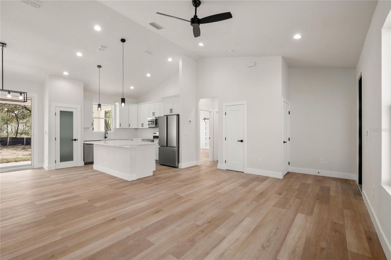 1133 W Nankeen Drive , Dunnellon, FL 34434 Photo