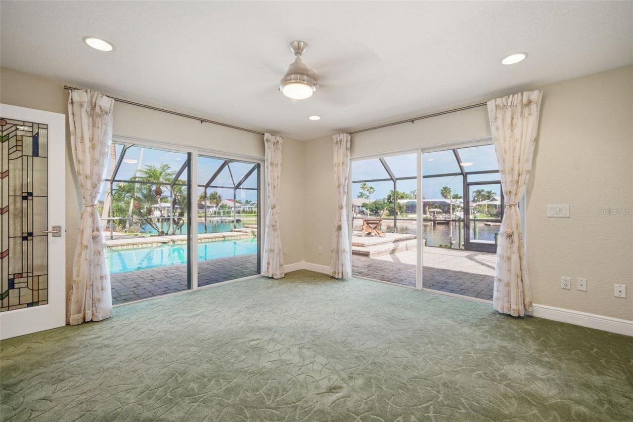 773 Kingston Court, Apollo Beach, FL 33572 Photo