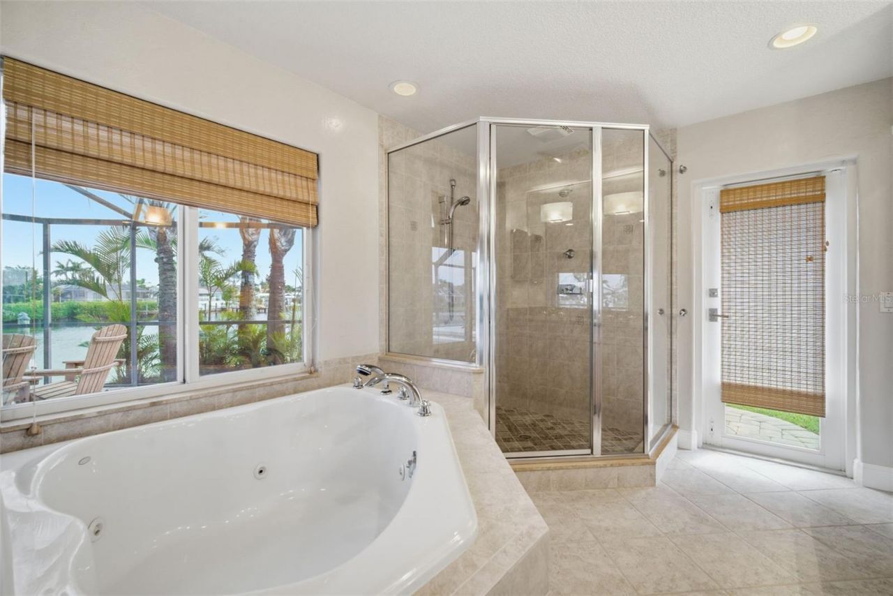 773 Kingston Court, Apollo Beach, FL 33572 Photo