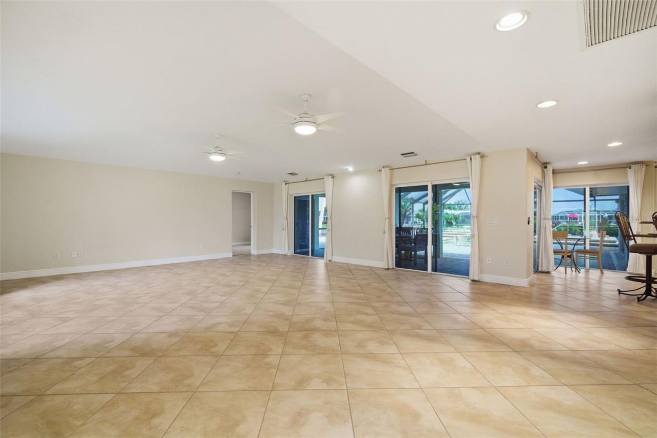 773 Kingston Court, Apollo Beach, FL 33572 Photo