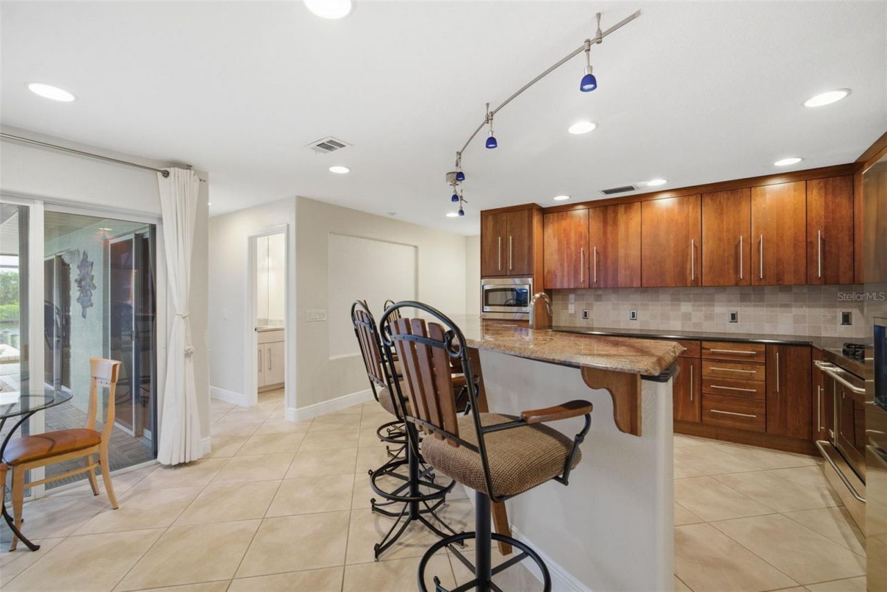 773 Kingston Court, Apollo Beach, FL 33572 Photo